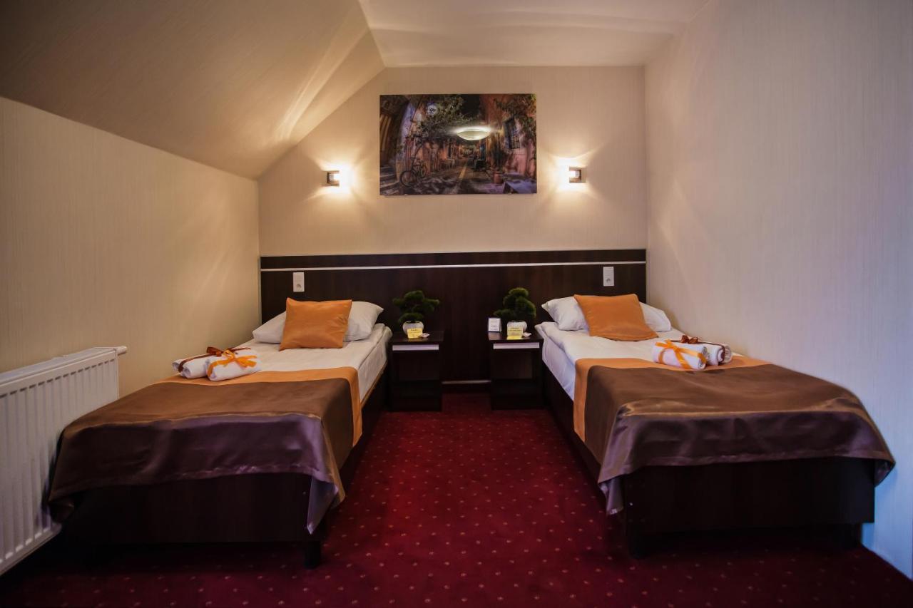 Hotel Lord Stargard Szczecinski Exterior photo